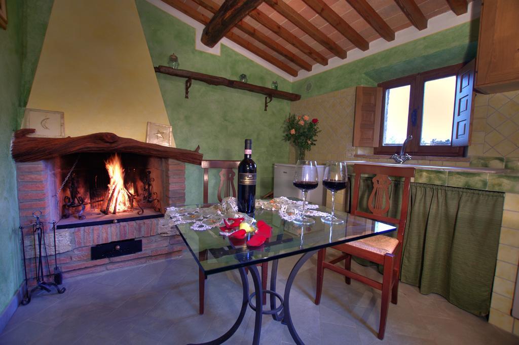 הוילה Montepulciano Stazione Agriturismo Ardene מראה חיצוני תמונה